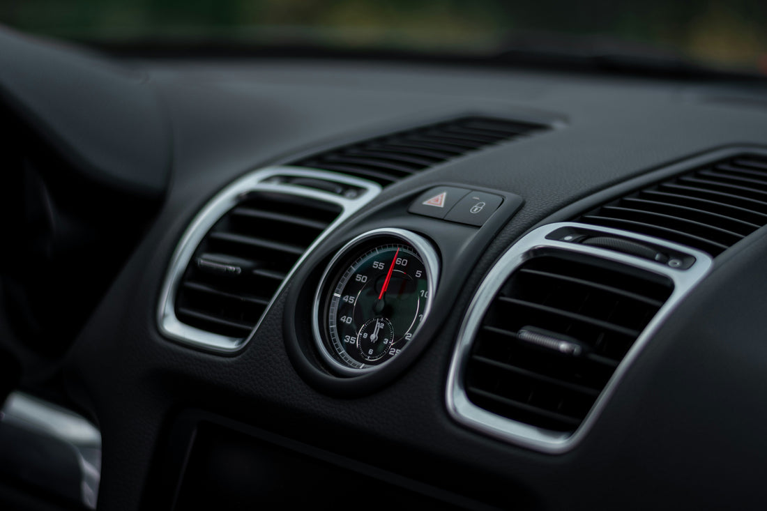 Muss die Klimaanlage im Auto jeden Sommer nachgefüllt werden?