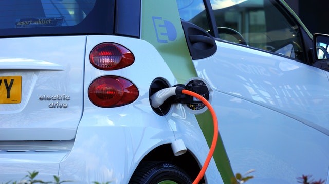 Wartung bei Elektroautos: Was muss man wissen?