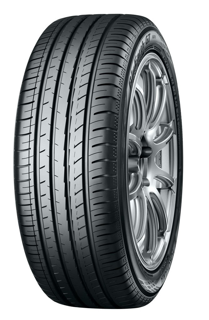 reifen-220785205-55x17-yokoh-blugt-ae51-95v
